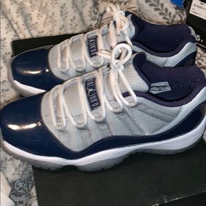 Grade school Jordan retro 11 low